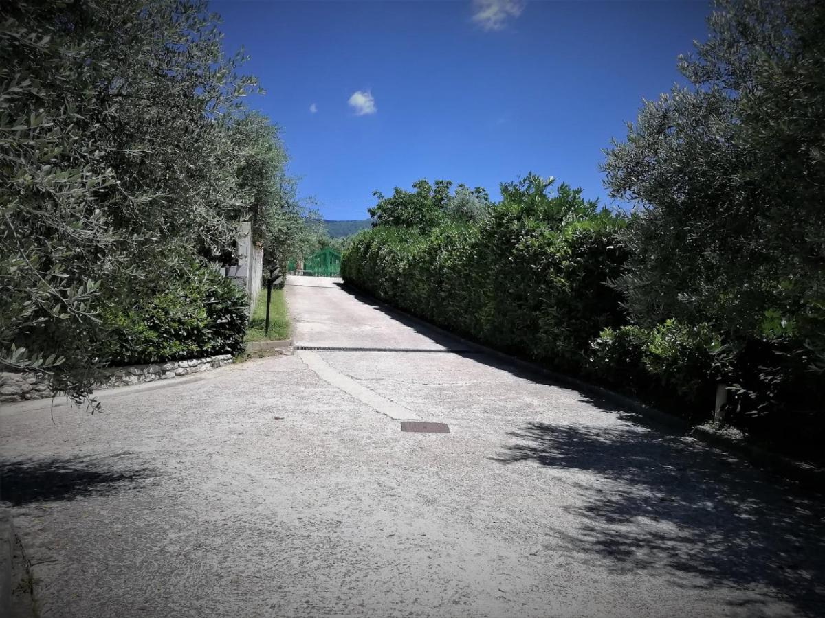 B&B Maison Villa Vittorio Avella Exterior photo